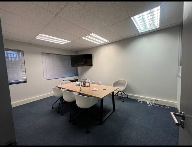 239M² OFFICE TO LET IN ILLOVO